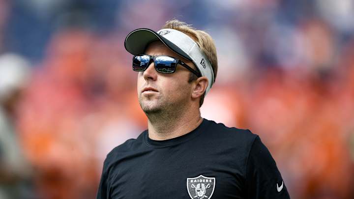 Jaguars Hire Nick Holz As Passing Game Coordinator