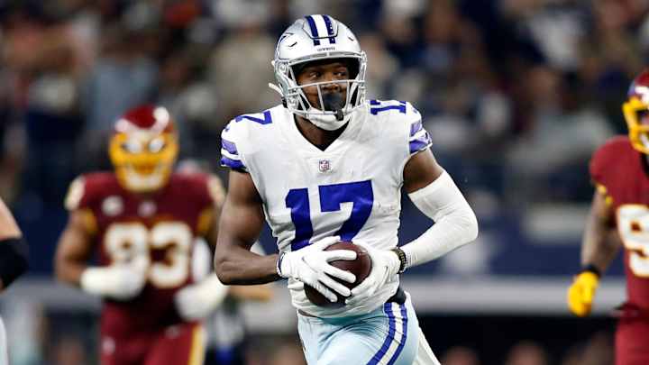 Colts Sign Former Cowboys, 49ers Receiver Colts Sign Former Cowboys, 49ers Receiver