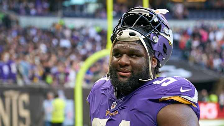 Raiders Free Agent Targets: Dalvin Tomlinson Raiders Free Agent Targets: Dalvin Tomlinson