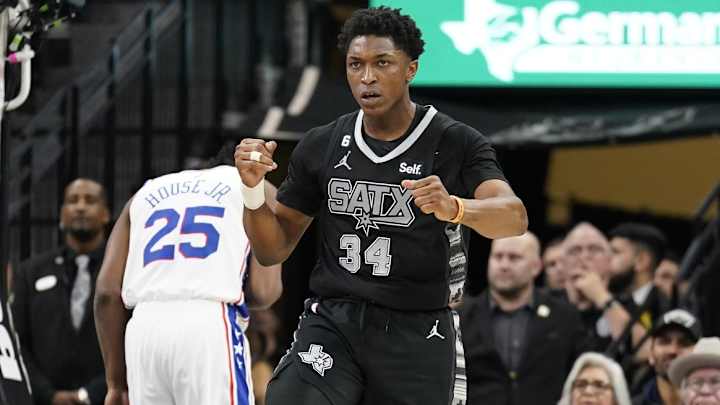 3 players that the Milwaukee Bucks can pursue through the buyout market