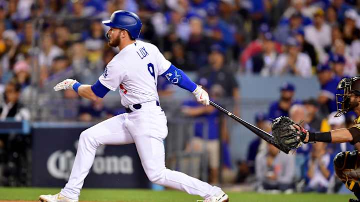 Dodgers News: Gavin Lux Likely To Stay Lower in The Lineup in 2023