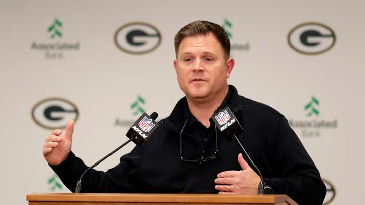 Packers’ Credit-Card Approach Is Painful Necessity Packers’ Credit-Card Approach Is Painful Necessity