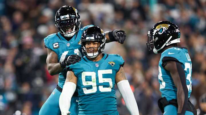 3 Observations on Jaguars Extending Roy Robertson-Harris 3 Observations on Jaguars Extending Roy Robertson-Harris