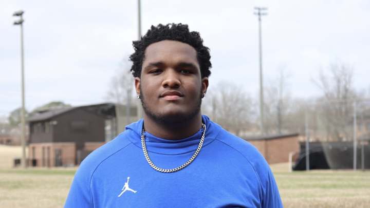 Florida 'Really Up There' for Top OT Recruit Daniel Calhoun