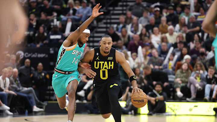 3 Underrated Jazz Performers in 118-102 Win Over Spurs 3 Underrated Jazz Performers in 118-102 Win Over Spurs
