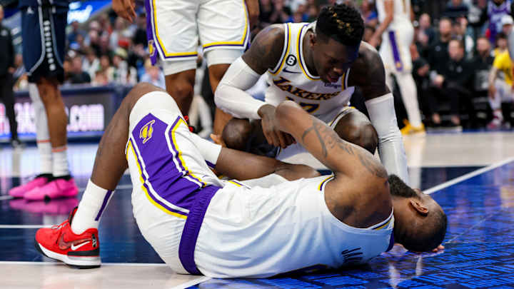 LeBron James Addresses Frightening Foot Injury He Heard ‘Pop’ vs. Mavericks