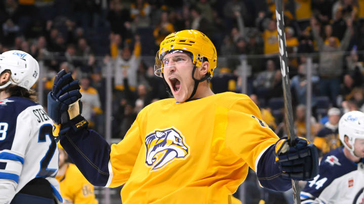 Lightning Acquire Tanner Jeannot in Trade With Predators