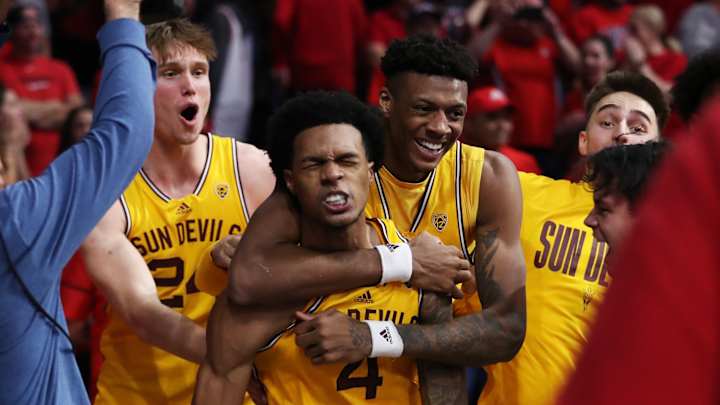 Pac-12 Basketball Notes: 'U of A, U of A, U of . . . OH NO!'