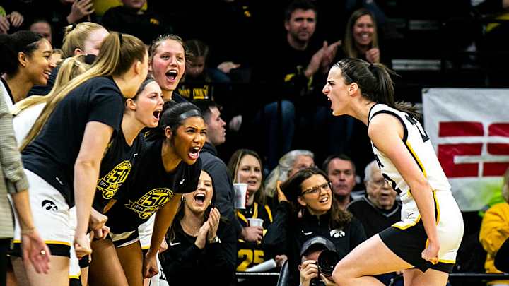 Basketball World Reacts to Iowa Star Caitlin Clark’s Buzzer Beater