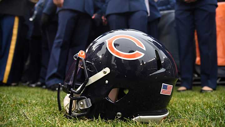 Bears ‘Leaning Toward’ Trading No. 1 Pick in 2023 NFL Draft, per Report
