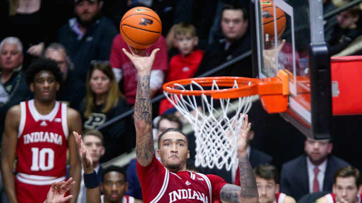 Indiana Freshman Jalen Hood-Schifino Sweeps Weekly Big Ten Awards Indiana Freshman Jalen Hood-Schifino Sweeps Weekly Big Ten Awards