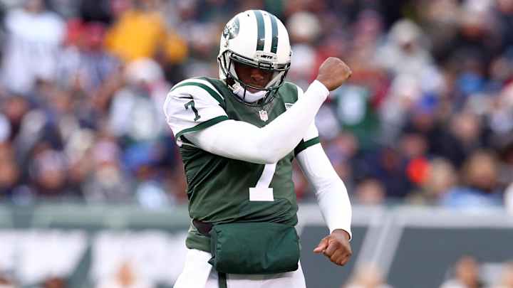 Jets 'Exploring' Reunion with Geno Smith; Seahawks Under Pressure?