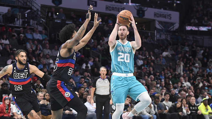 Hornets Take Care of Business vs Shorthanded Pistons Hornets Take Care of Business vs Shorthanded Pistons