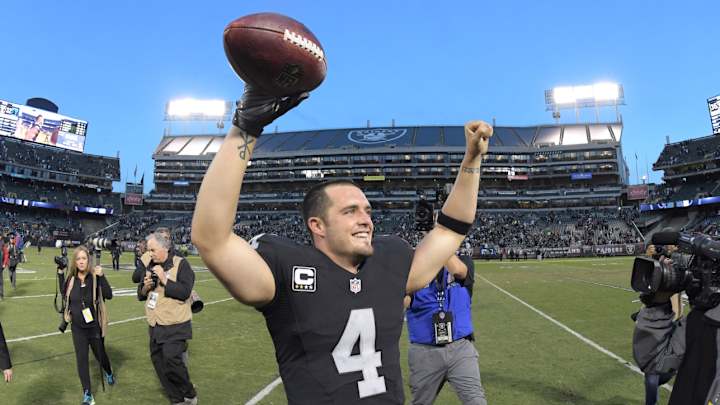 Derek Carr to Meet With Jets, Panthers, Saints at Combine, per Report
