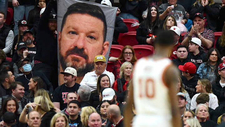 Ole Miss Takes Much-Needed Home Run Swing With Chris Beard Hire