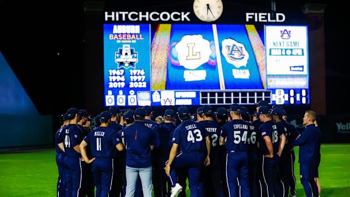 Auburn picks up its tenth win of the season behind brilliant performances from Bryson Ware and Tommy Vail