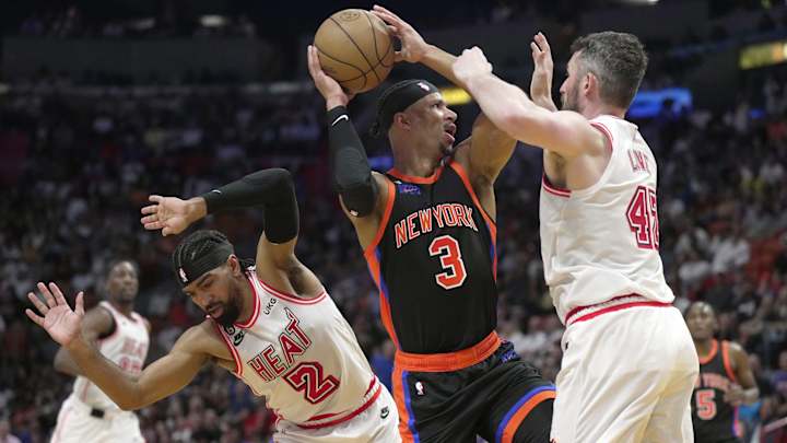 Miami Heat's Comeback Bid Against New York Knicks Falls Just Short After Julius Randle's Clutch Shot