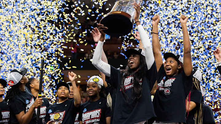 South Carolina Caps Undefeated Season with SEC Championship Win over Tennessee