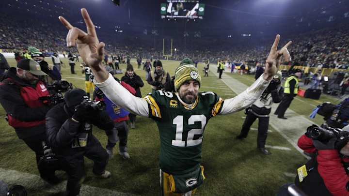 Rodgers Seeks Trade to Jets in Momentous Day in Packers History