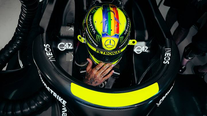 Toto Wolff Is Fighting For Lewis Hamilton To Stay At Mercedes: "We're Not Giving Up"