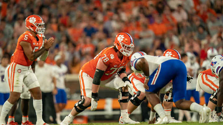 Offensive Tackle Blake Miller Ready to Play On Either Side of the Line