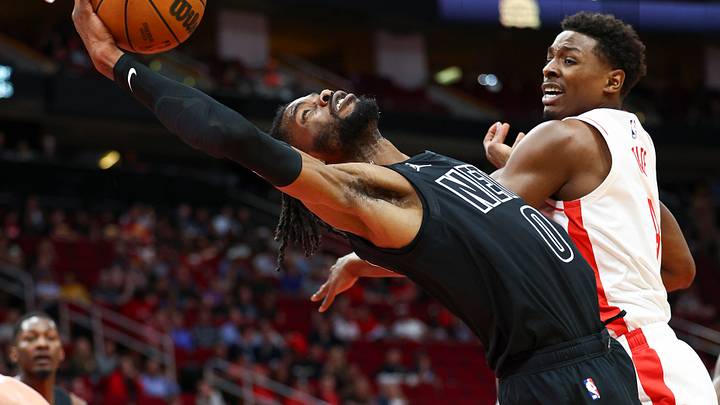 Lakers News: LA Misses Out On Signing Defensive-Oriented Big Man