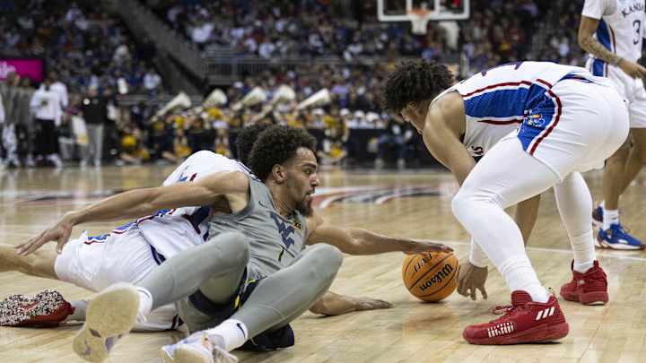 Kansas' Hot Second Half Too Much for Mountaineers