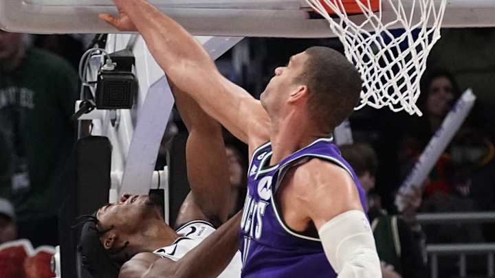 Brook Lopez turns in a career night in a duel with his former team Brook Lopez turns in a career night in a duel with his former team