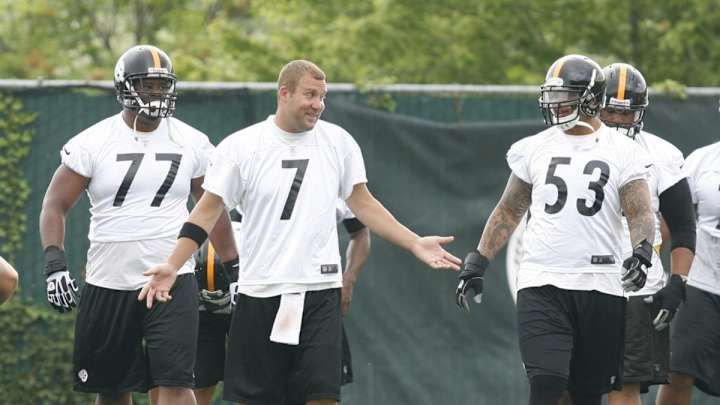 Steelers Legend Ben Roethlisberger Sculpting Pouncey's Nephew Into QB Steelers Legend Ben Roethlisberger Sculpting Pouncey's Nephew Into QB