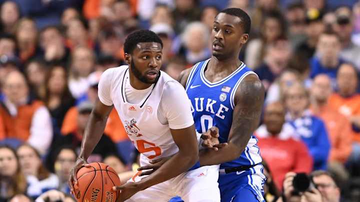 Miami Hurricanes Lands At 13 On Basketball Preseason AP Poll Miami Hurricanes Lands At 13 On Basketball Preseason AP Poll