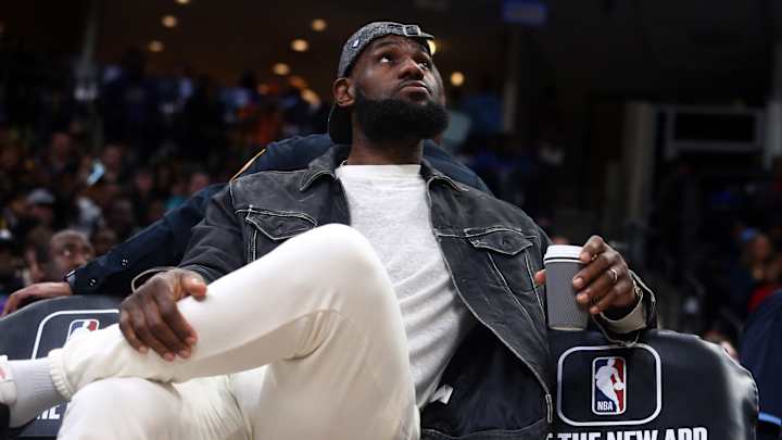 Lakers News: LeBron James Desperate To Return Before Regular Season Concludes Lakers News: LeBron James Desperate To Return Before Regular Season Concludes