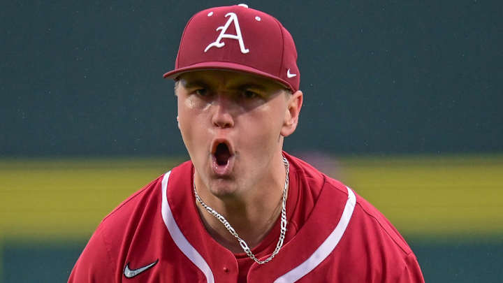 Hogs Dave Van Horn: Gets Complete Game to 'Save' Pitching Staff Hogs Dave Van Horn: Gets Complete Game to 'Save' Pitching Staff