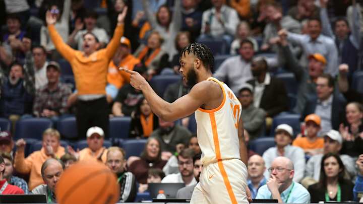 Analyzing Syracuse Ahead of Season Opener