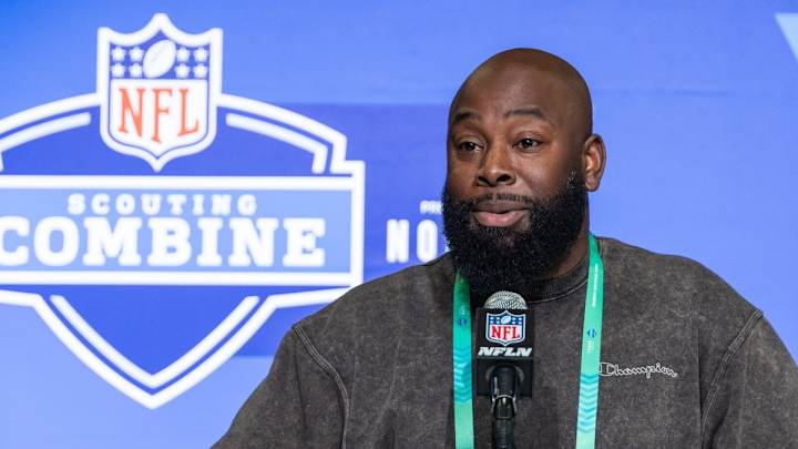 Re-Tool or Rebuild: Titans Free Agency Moves Will Foreshadow Future Re-Tool or Rebuild: Titans Free Agency Moves Will Foreshadow Future