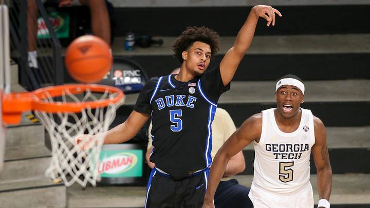 Former Duke basketball forward reenters transfer portal