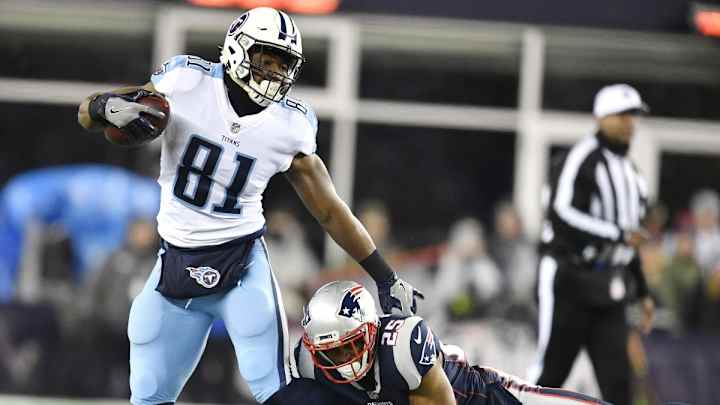 Former Titans’ Player Jonnu Smith Reunites with Former Titans’ Coach Arthur Smith