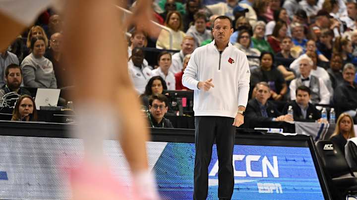 Report: Louisville's Jalyn Brown, Zyanna Walker Enter Transfer Portal Report: Louisville's Jalyn Brown, Zyanna Walker Enter Transfer Portal