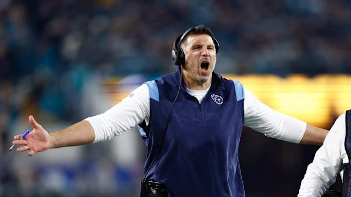 Titans’ Top Free Agent Targets at Biggest Need Positions