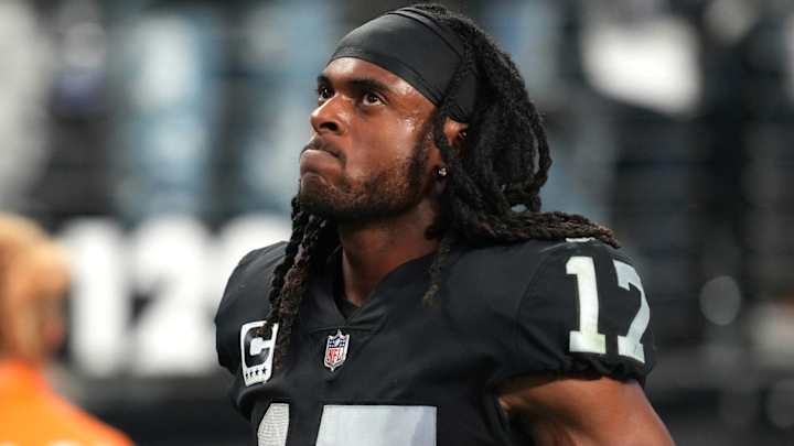 Davante Adams Posts Cryptic Reaction to Raiders' Garoppolo Signing