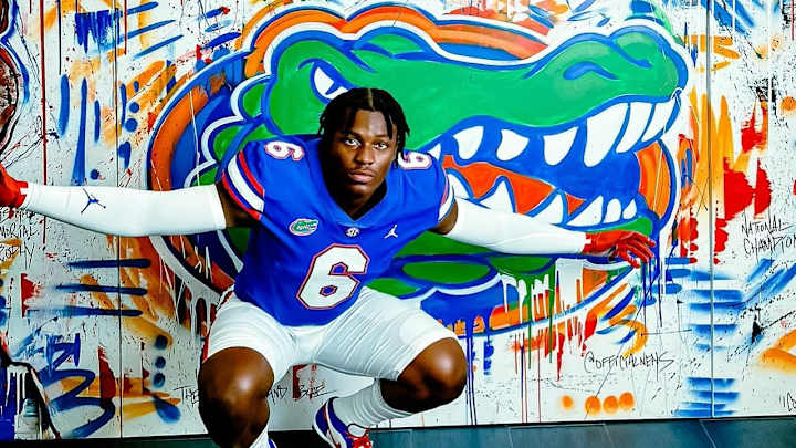 Elite LB Aaron Chiles Commits to the Gators