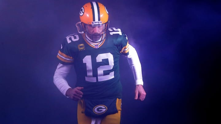 Nine Funny Tweets About Waiting for Aaron Rodgers to Make a Decision Nine Funny Tweets About Waiting for Aaron Rodgers to Make a Decision