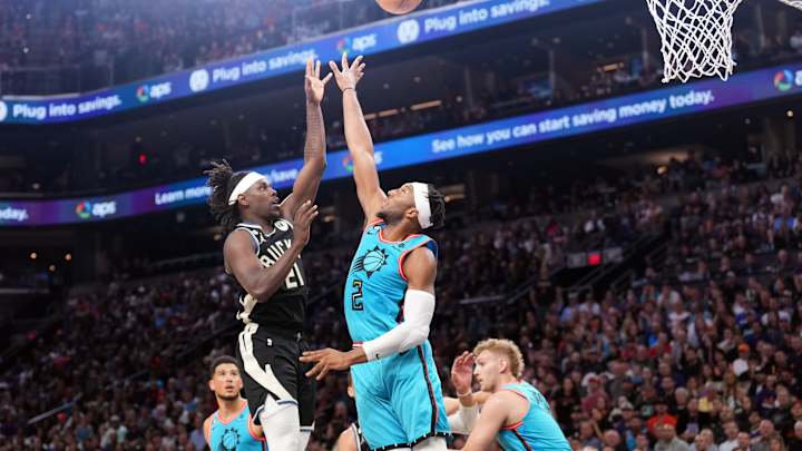 The Milwaukee Bucks hold off the Phoenix Suns to clinch a playoff berth