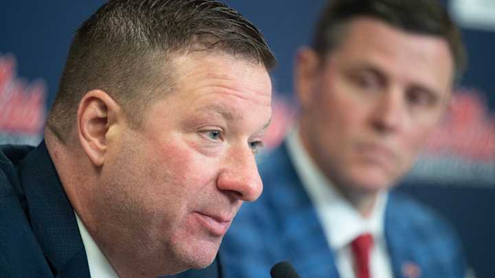 Chris Beard Setting Early Championship Standard For Ole Miss Basketball