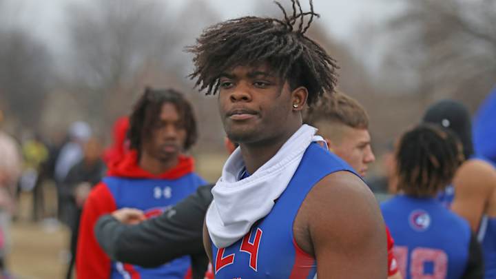 Why Oklahoma is So High on 4-Star DL Xadavien Sims' Impressive List of Offers