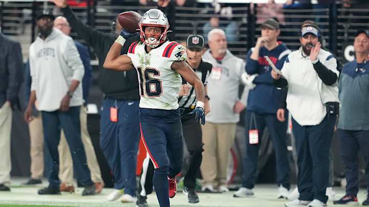 Jakobi Meyers Fearlessly Addresses Bizarre Lateral in Raiders Press Conference