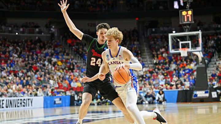 Jayhawks Explode for 96-68 Win Over Howard After Slow Defensive Start Jayhawks Explode for 96-68 Win Over Howard After Slow Defensive Start