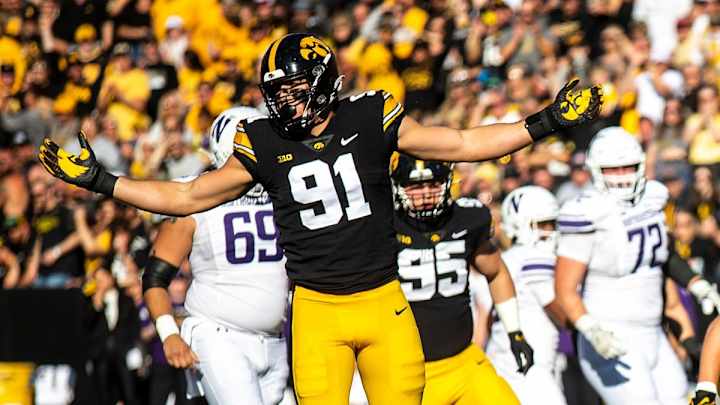 100 Days of Mocks: Edge, Linebacker, Tight End in PFF Three-Rounder