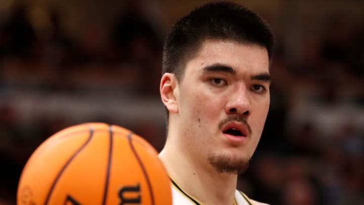 Zach Edey Withdraws from 2023 NBA Draft, Will Return to Purdue Zach Edey Withdraws from 2023 NBA Draft, Will Return to Purdue