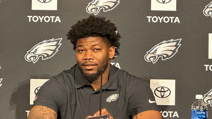 Rashaad Penny Arrives in Philadelphia for a Restart