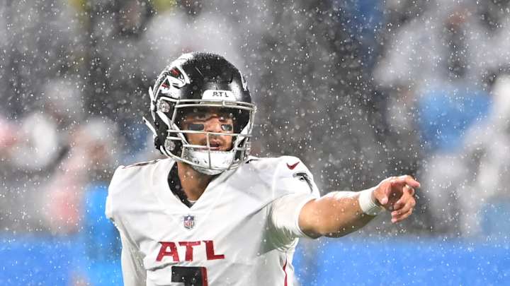 Eagles Sign Veteran Quarterback Marcus Mariota, per Report Eagles Sign Veteran Quarterback Marcus Mariota, per Report